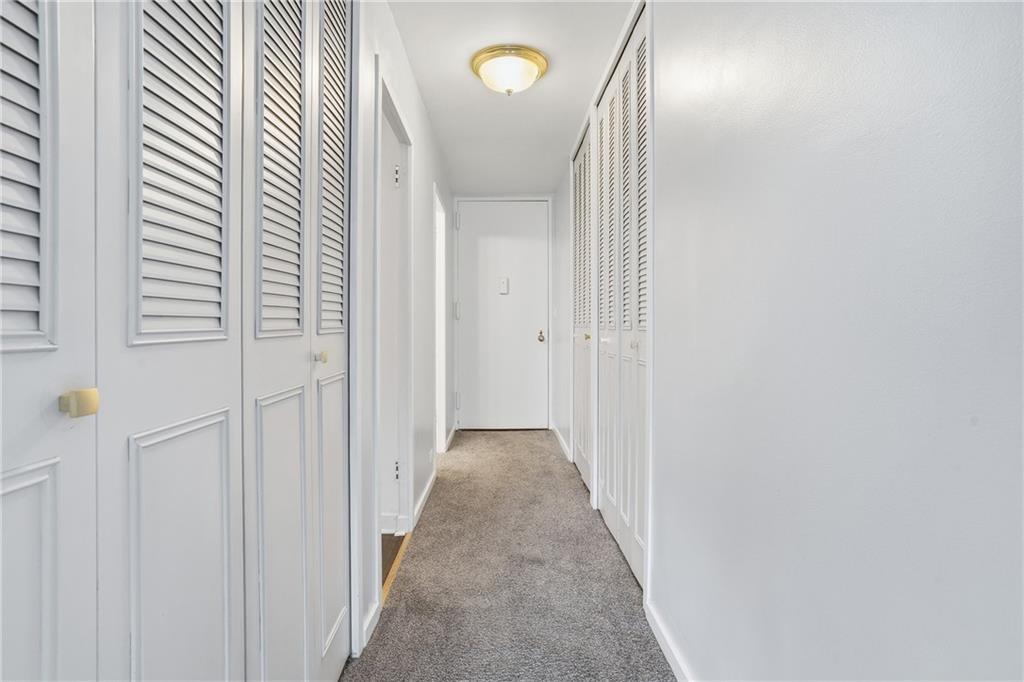 112 Washington Place, Unit 8K Pittsburgh, PA 15219 - Photo 10 of 35