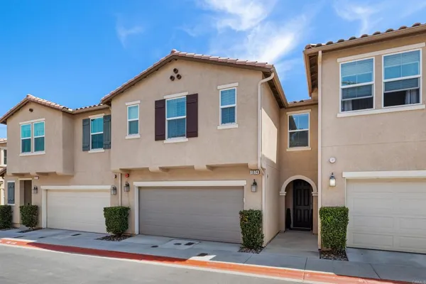 $725,000 | 1374 Palo Verde Way, Vista, CA 92083