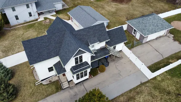 $259,900 | 318 South Mill Street, Hortonville, WI 54944