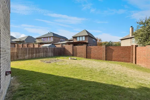 $3,100 | 5805 Canyon Oaks Lane, Fort Worth, TX 76137