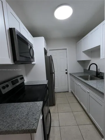 $2,100 | 26633 Southwest 138th Court, Unit 2, Homestead, FL 33032
