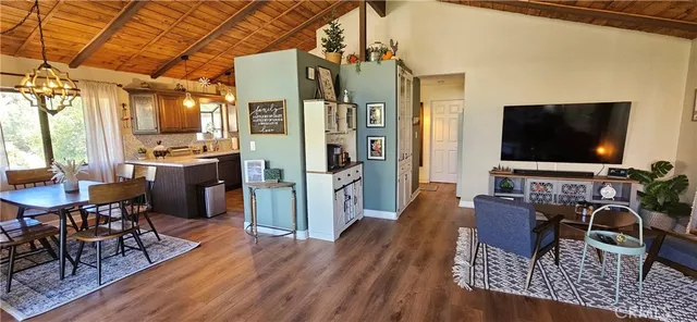 $455,000 | 37 Oak Place, Kernville, CA 93238