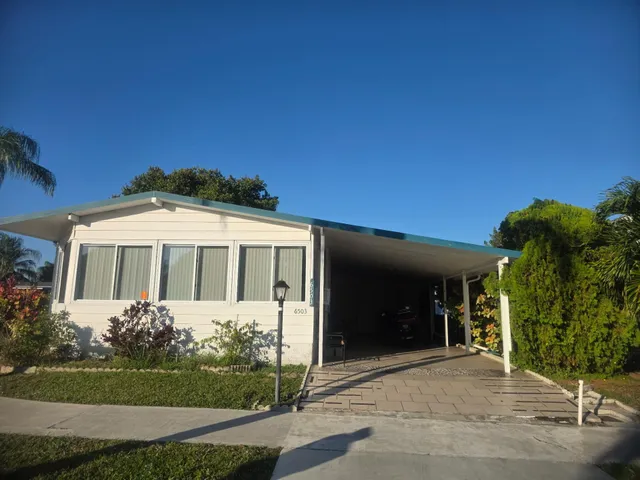 a living room filled with furniture