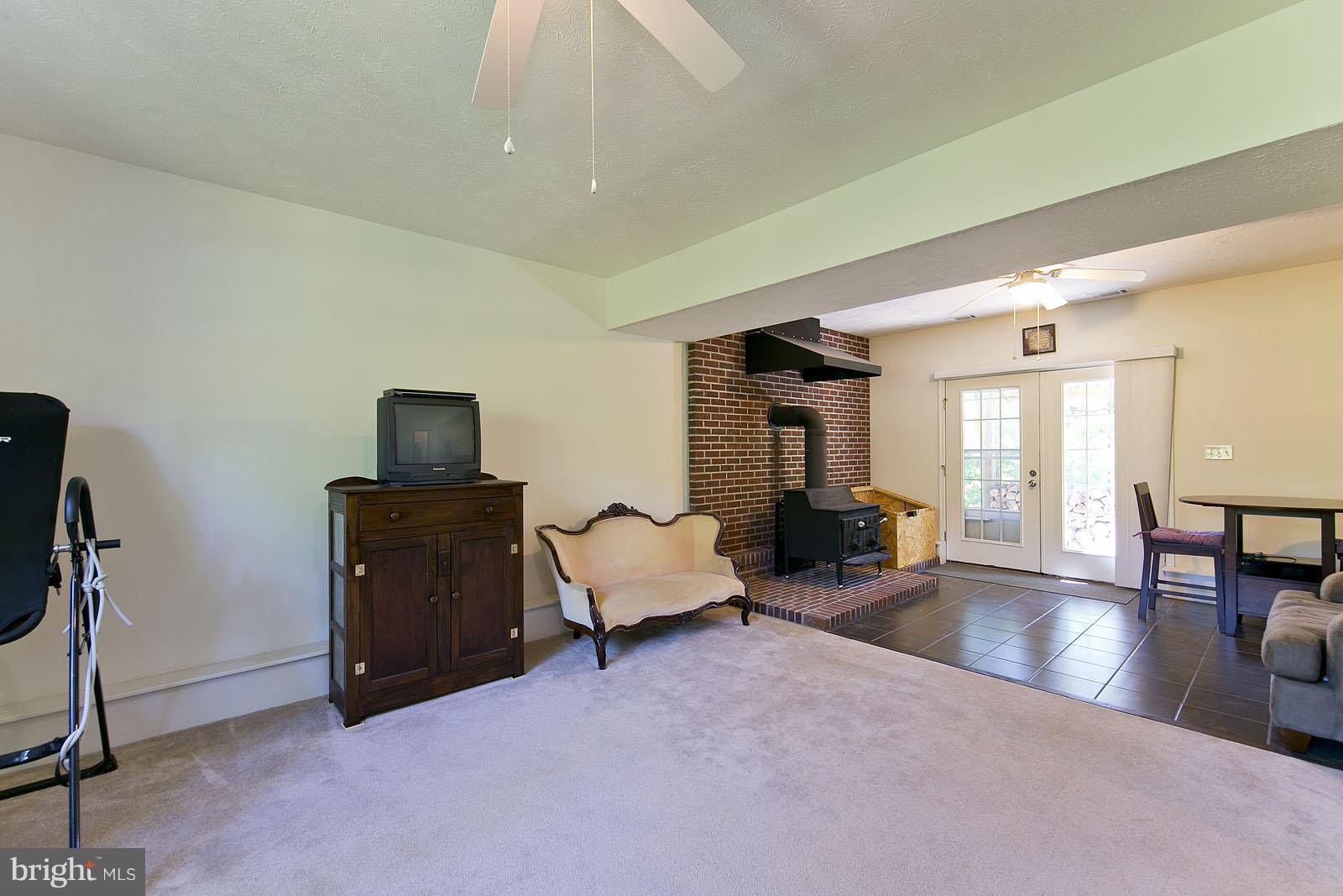 2916 Buck Hill Road Gerrardstown, WV 25420 - Photo 19 of 30 Family Room