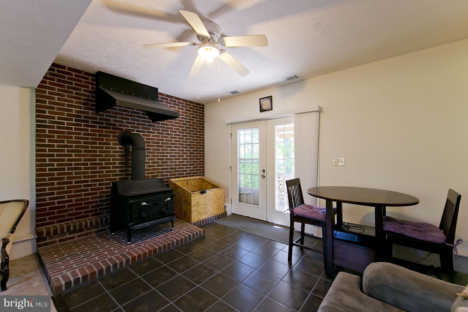 2916 Buck Hill Road Gerrardstown, WV 25420 - Photo 21 of 30 Family Room