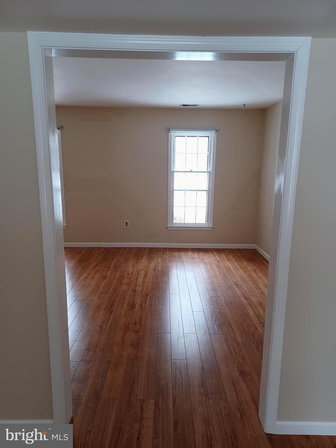 2809 Forge Place Doylestown, PA 18902 - Photo 11 of 35 Living room
