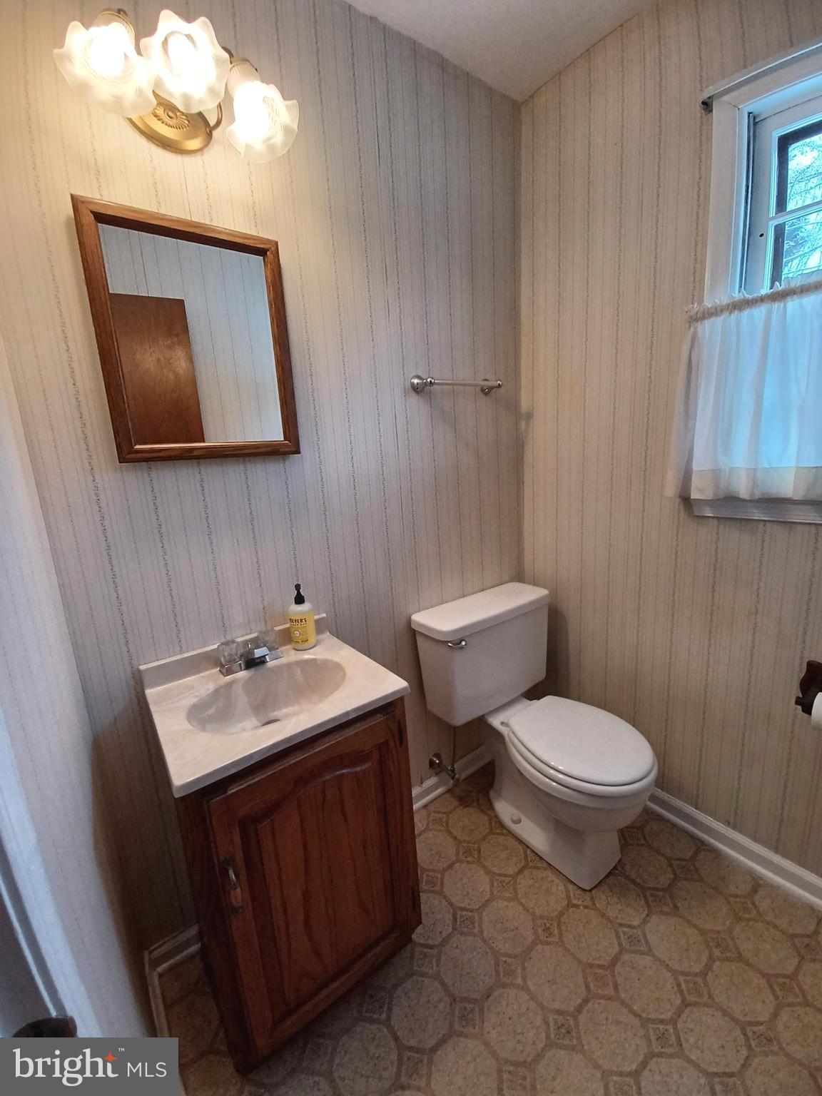 2809 Forge Place Doylestown, PA 18902 - Photo 24 of 35 1st floor powder room
