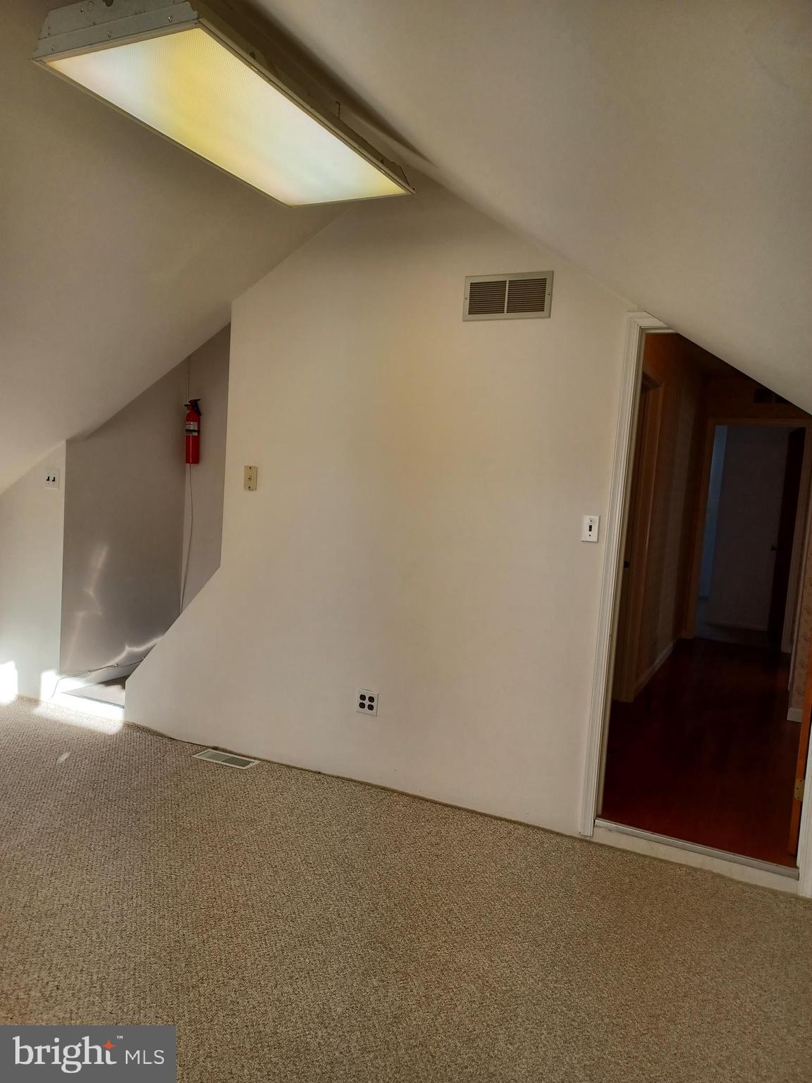 2809 Forge Place Doylestown, PA 18902 - Photo 28 of 35 2nd floor room over garage