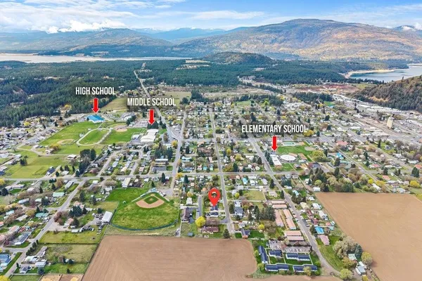 $375,000 | 430 East 9th Avenue, Kettle Falls, WA 99141