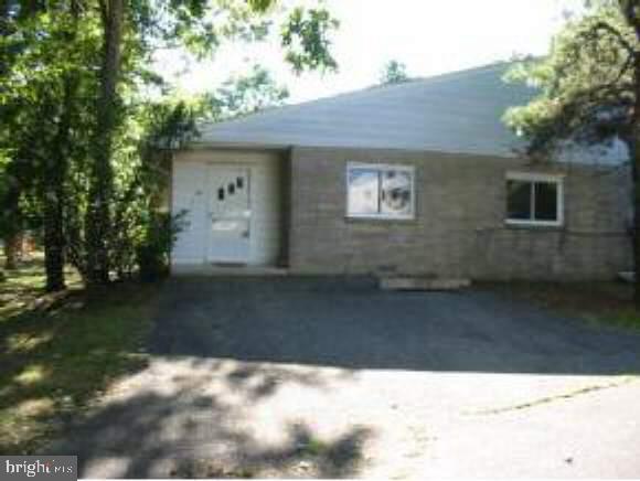4 A Walnut Road Manahawkin, NJ 08050 - Photo 1 of 2