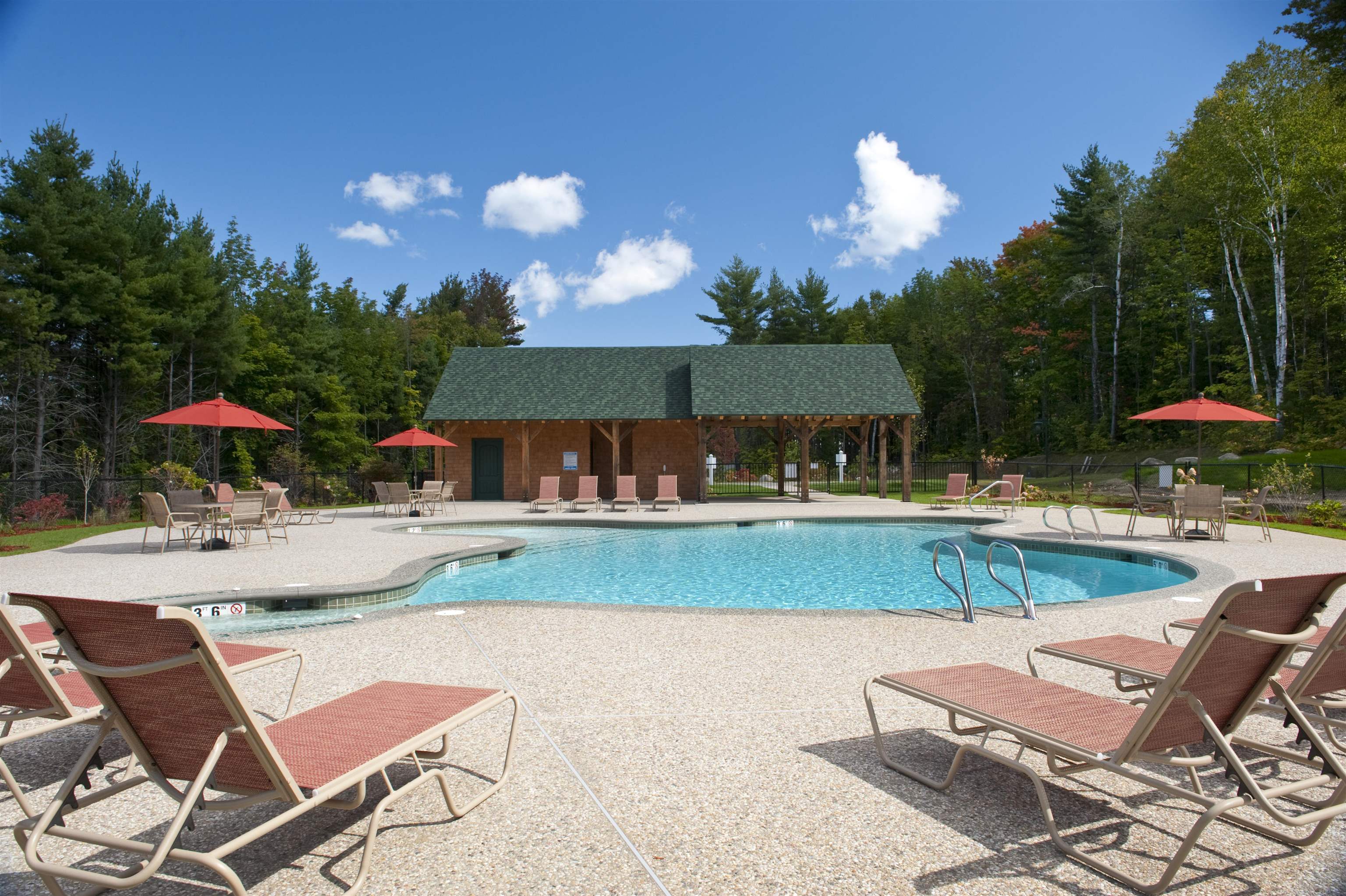 30 Commander's Helm, Unit 85 Laconia, NH 03246 - Photo 14 of 27