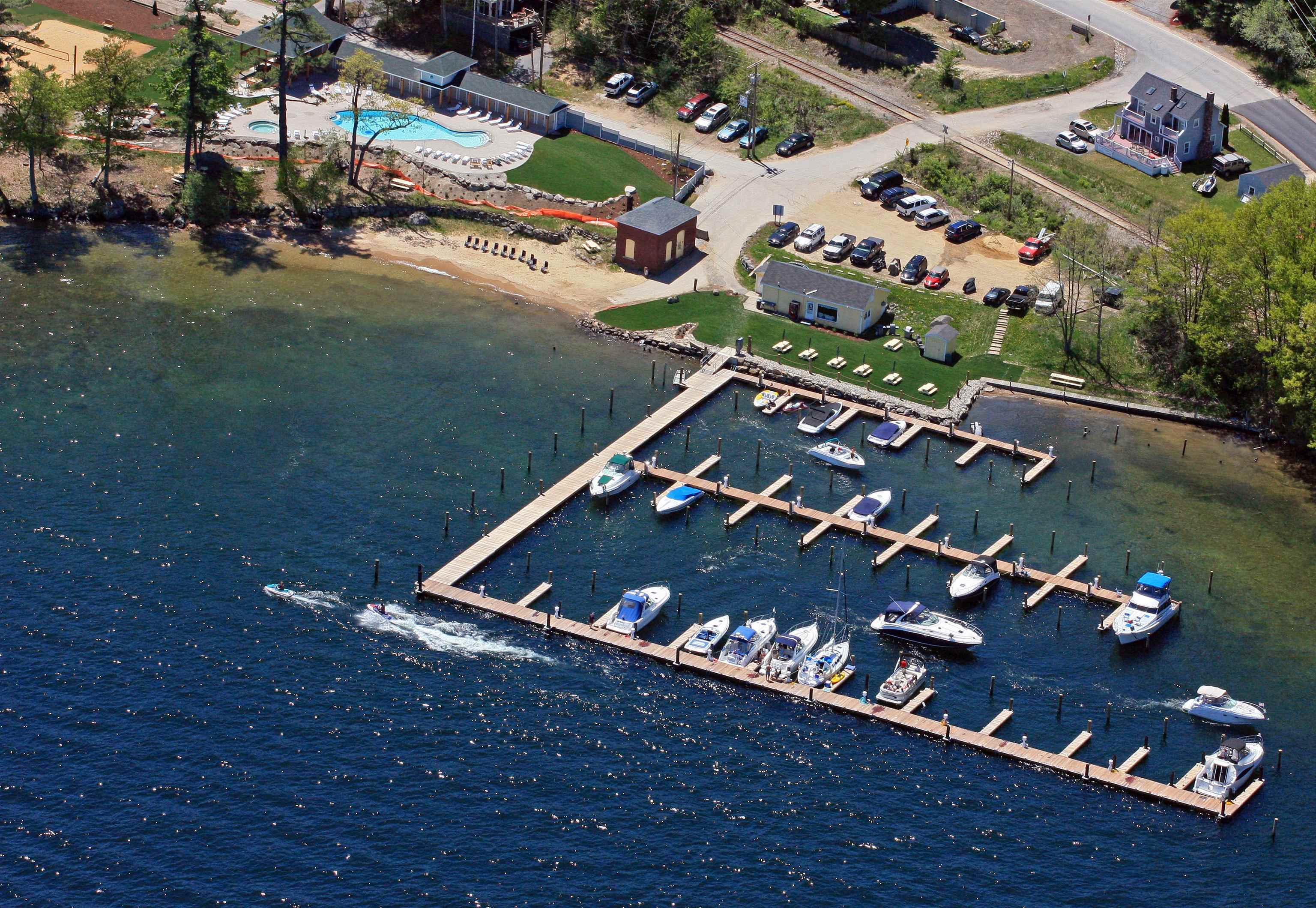 30 Commander's Helm, Unit 85 Laconia, NH 03246 - Photo 18 of 27