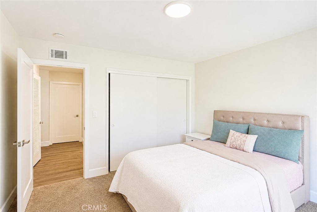 1968 West Chanticleer Road Anaheim, CA 92804 - Photo 29 of 47