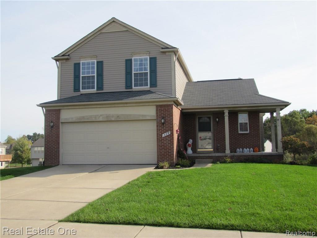 409 Deer Valley Road Holly, MI 48442 - Photo 1 of 15 Deer Front.JPG