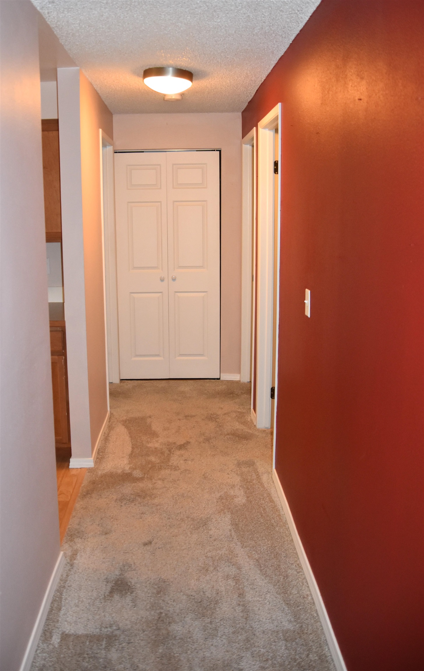 302 East Weile Avenue, Unit 1 Spokane, WA 99208 - Photo 15 of 38