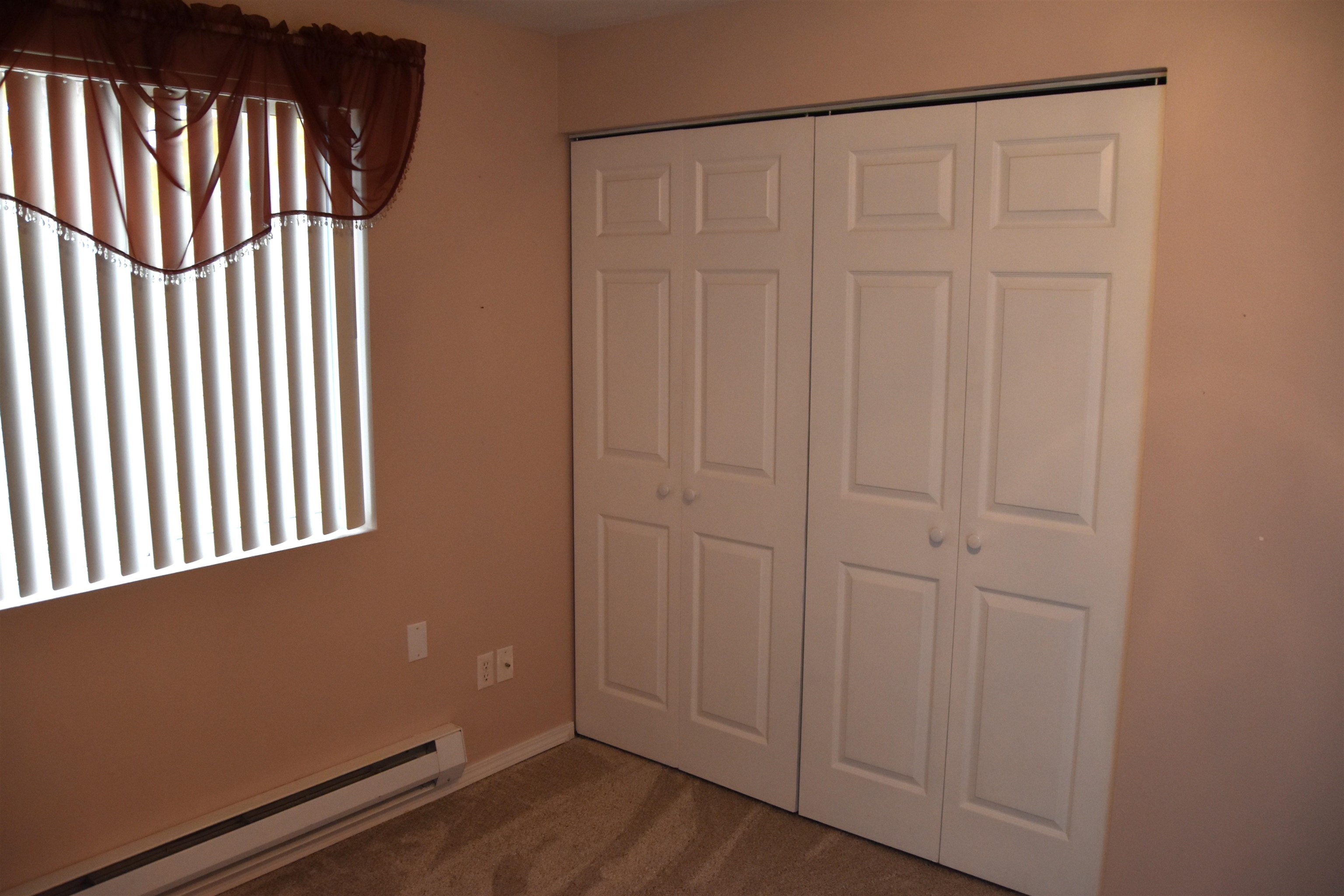 302 East Weile Avenue, Unit 1 Spokane, WA 99208 - Photo 18 of 38