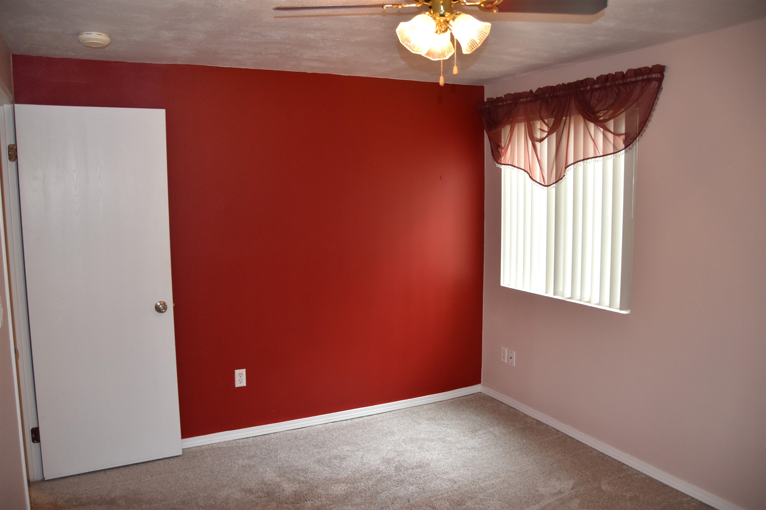 302 East Weile Avenue, Unit 1 Spokane, WA 99208 - Photo 19 of 38