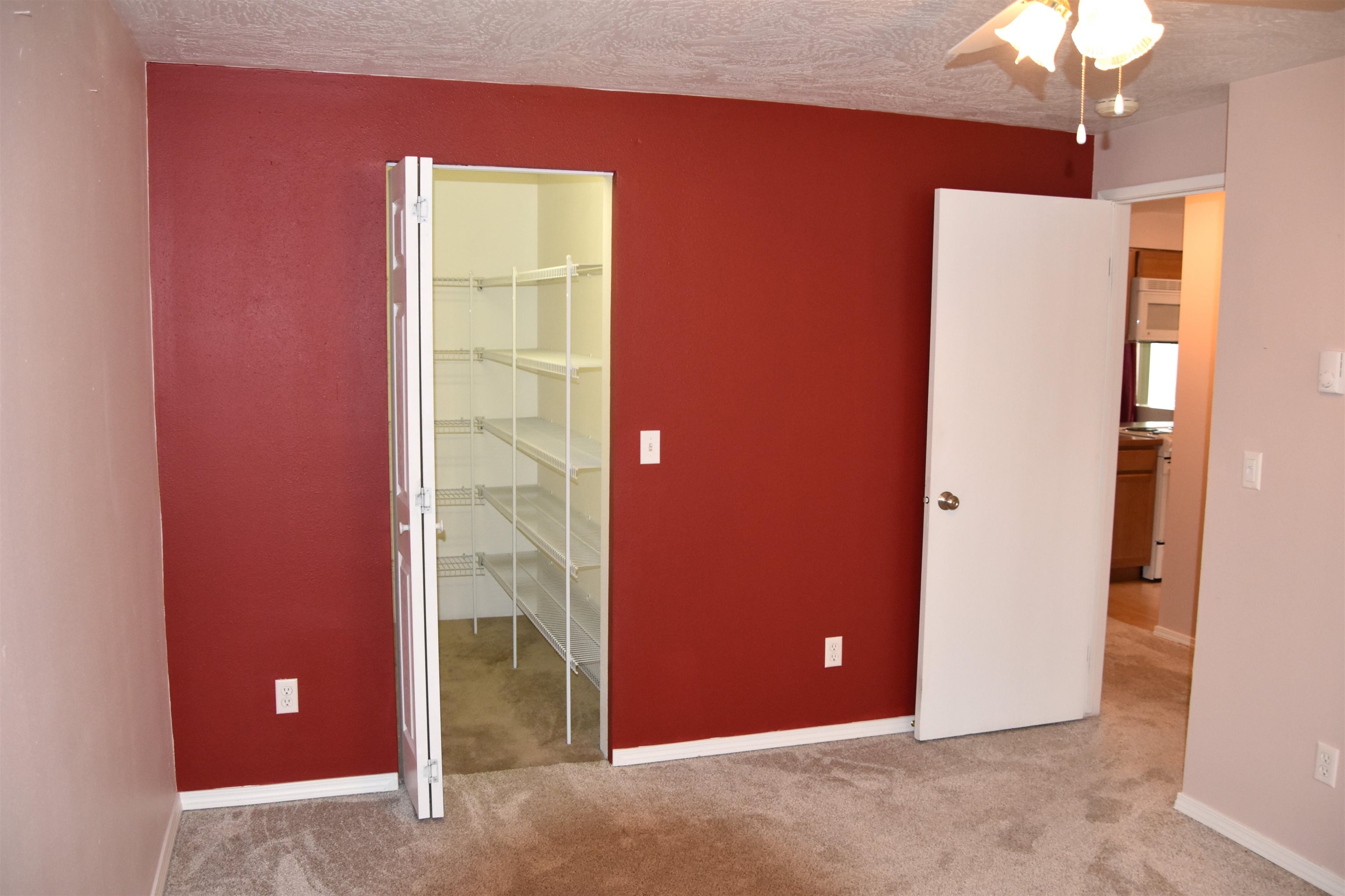 302 East Weile Avenue, Unit 1 Spokane, WA 99208 - Photo 21 of 38