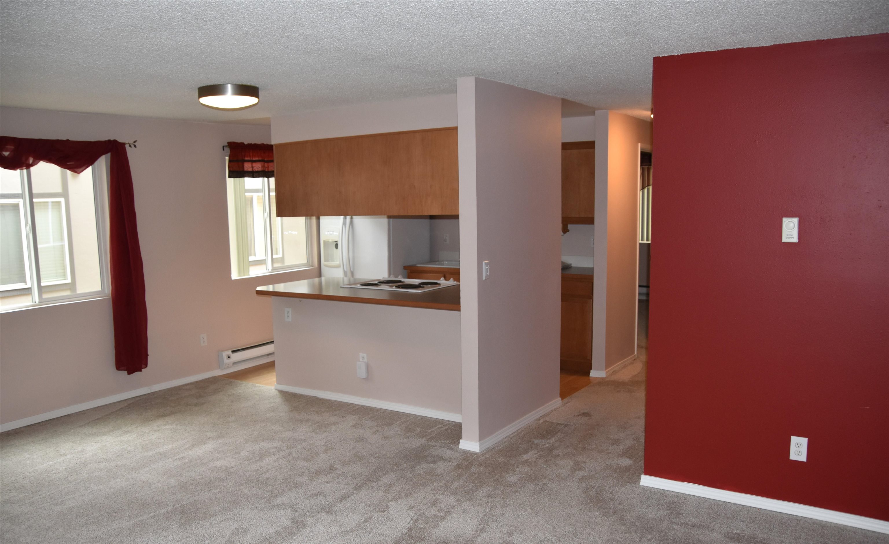 302 East Weile Avenue, Unit 1 Spokane, WA 99208 - Photo 7 of 38