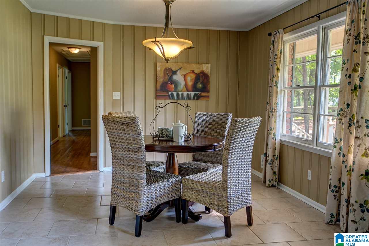 2217 Jacobs Road Vestavia Hills, AL 35216 - Photo 10 of 27
