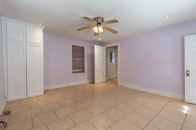 $1,200 | 1816 20th Street, Galveston, TX 77550