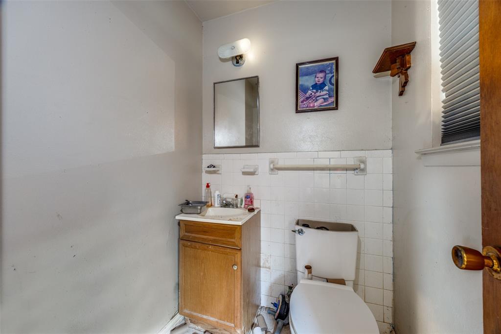 1800 South Center Street Denison, TX 75021 - Photo 17 of 25