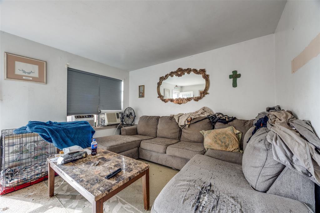 1800 South Center Street Denison, TX 75021 - Photo 4 of 25