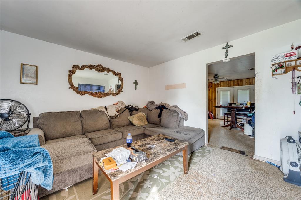 1800 South Center Street Denison, TX 75021 - Photo 5 of 25