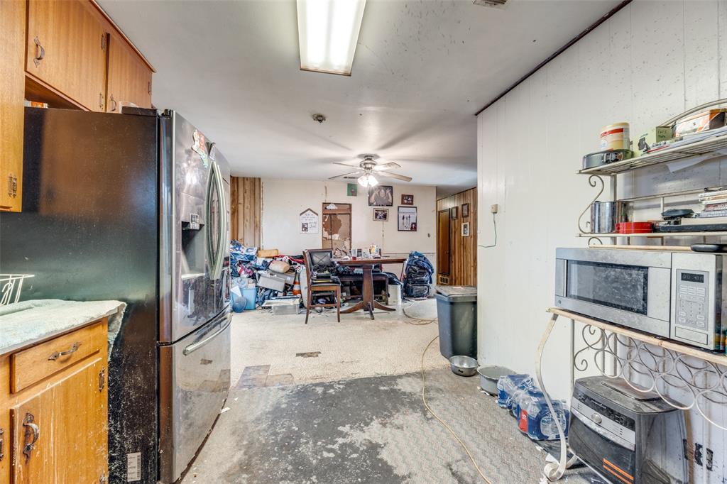 1800 South Center Street Denison, TX 75021 - Photo 10 of 25