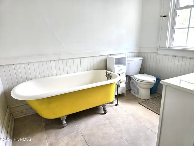 $185,000 | 304 North Railroad Street, Elm City, NC 27822