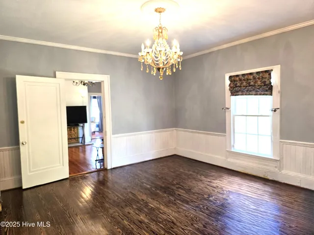 $185,000 | 304 North Railroad Street, Elm City, NC 27822