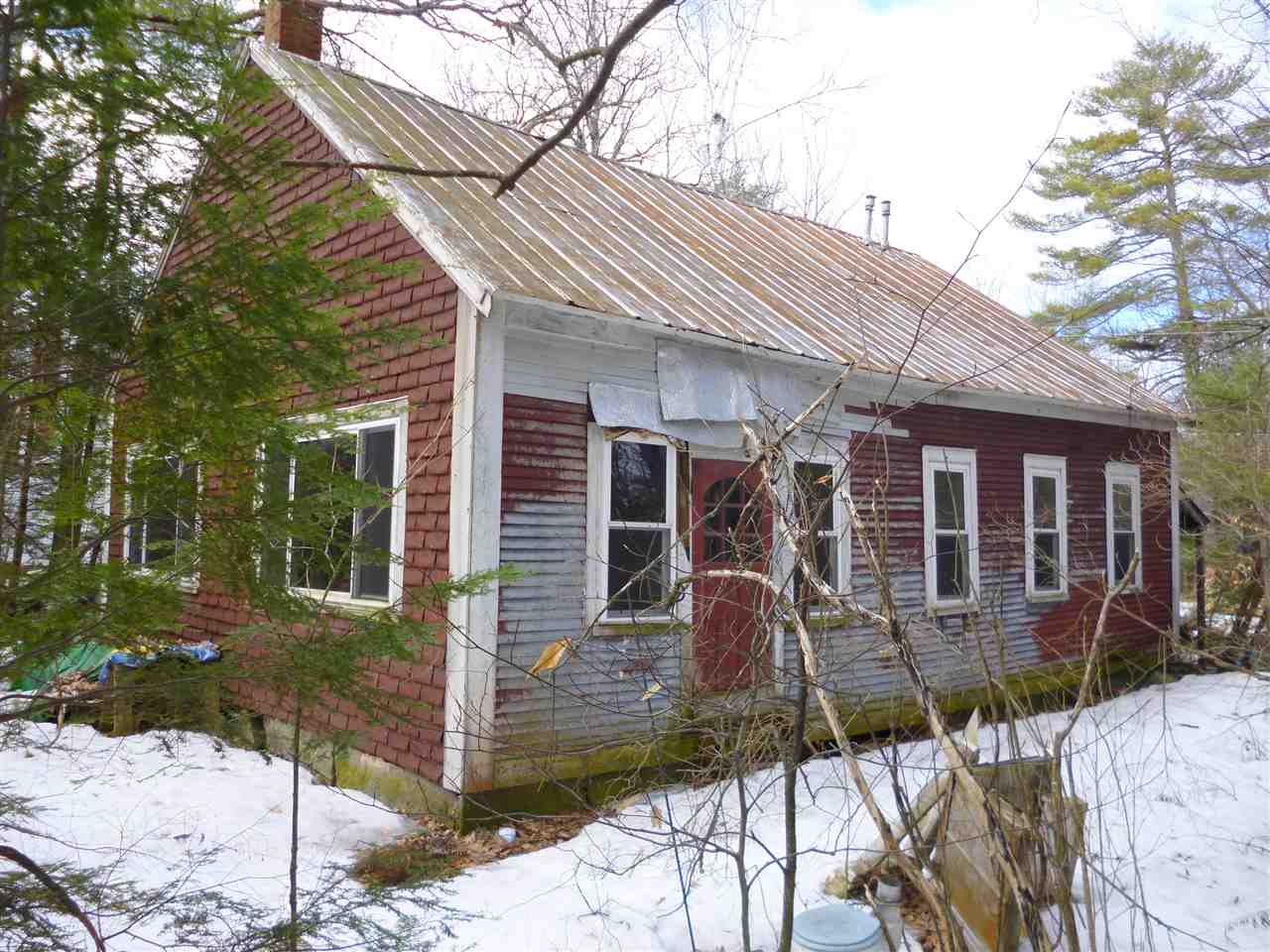 43 Iron Works Road Effingham, NH 03882 - Photo 4 of 17 Gallery Image 4