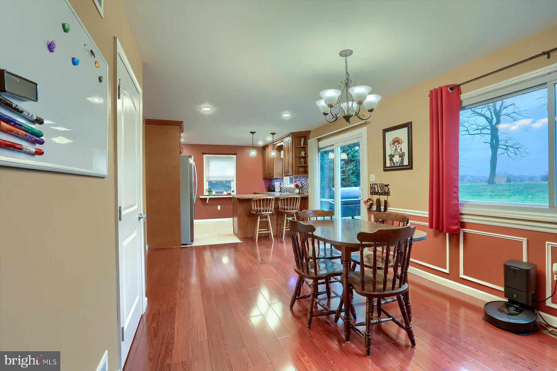6014 Willow Spring Road Harrisburg, PA 17111 - Photo 9 of 33 Gallery Image 9