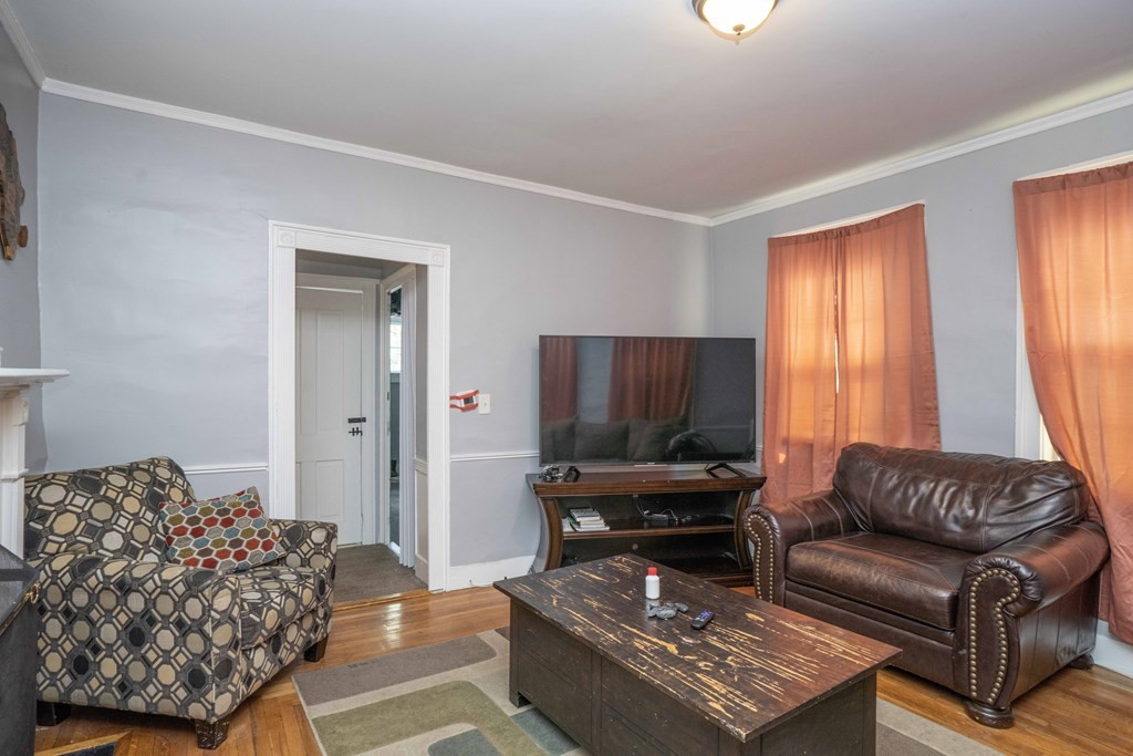 9 Spring Street Taunton, MA 02780 - Photo 10 of 42 Gallery Image 10