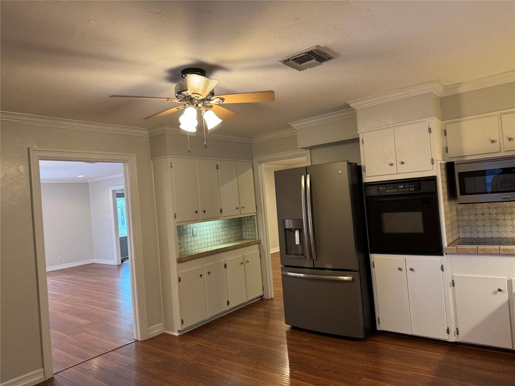 4414 Martinique Wichita Falls, TX 76308 - Photo 5 of 14