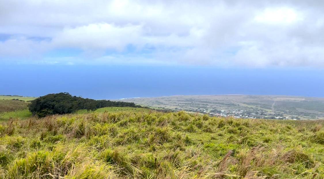Mountain House Road Naalehu, HI 96772 - Photo 3 of 13 a view of an ocean and mountain