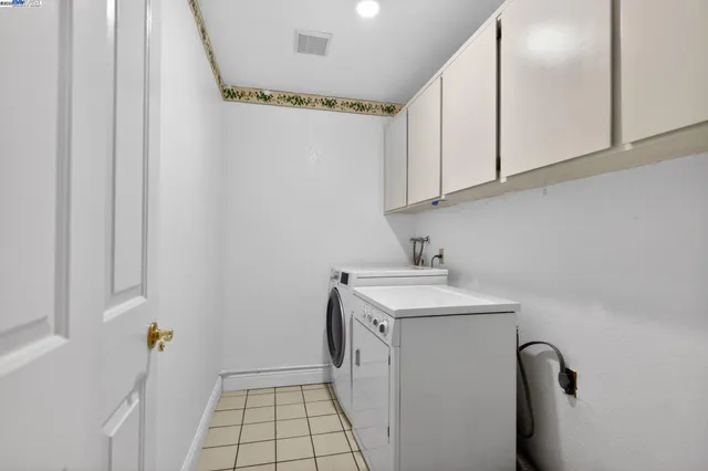 $1,275,000 | 7210 Valley View Court, Pleasanton, CA 94588