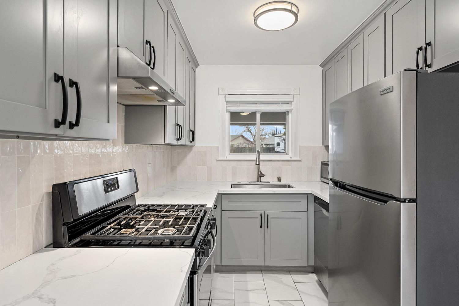 7744 Rudyard Circle Antelope, CA 95843 - Photo 11 of 30