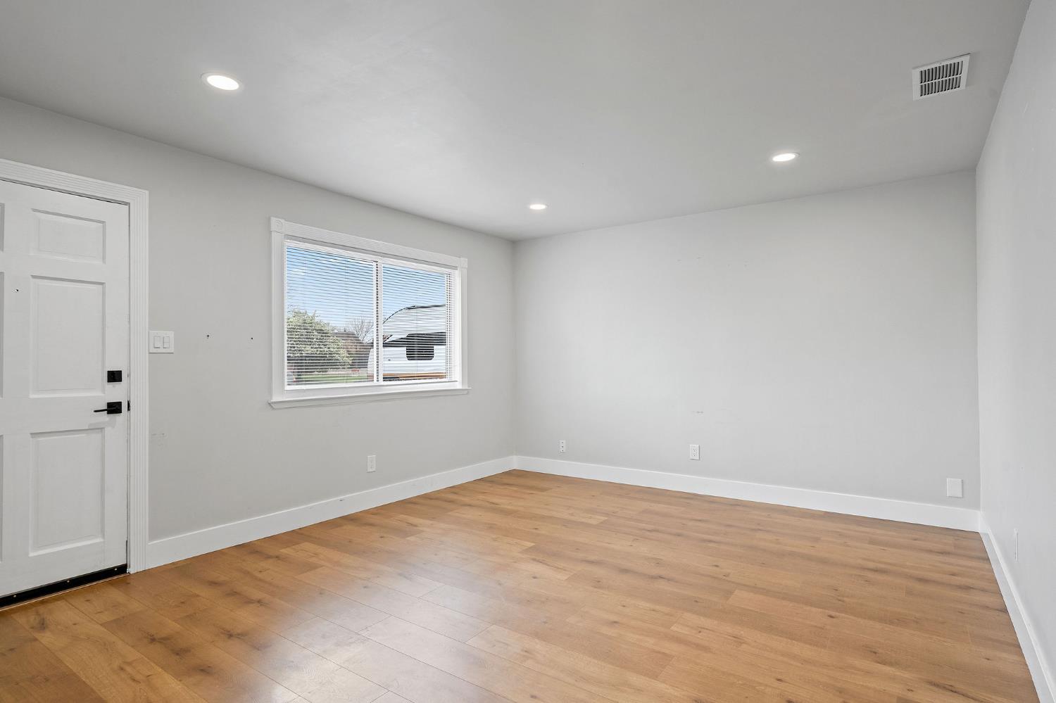 7744 Rudyard Circle Antelope, CA 95843 - Photo 8 of 30