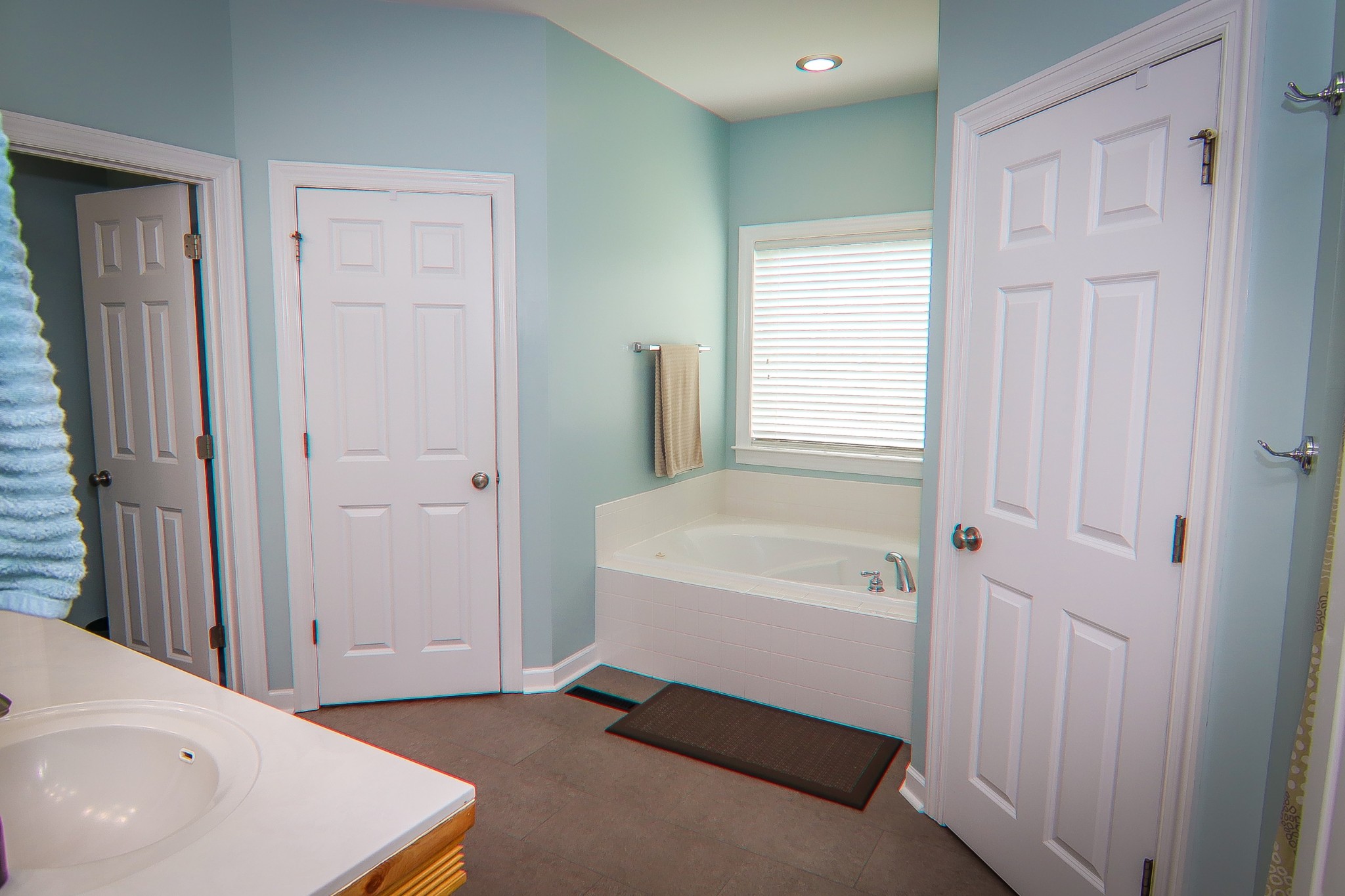 141 Hunters Ridge Drive Tullahoma, TN 37388 - Photo 34 of 49 a spacious bathroom with a tub shower and a sink