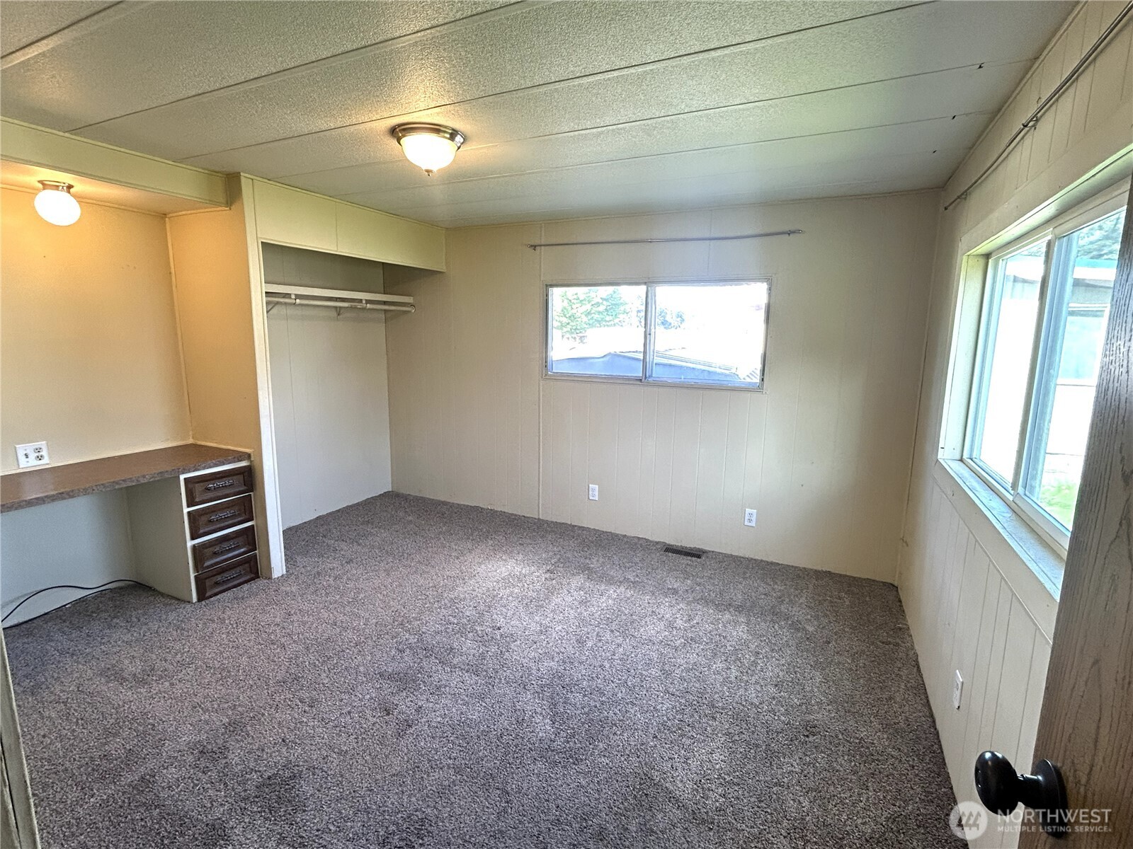 17930 Albany Street Southwest, Unit 51 Rochester, WA 98579 - Photo 8 of 18