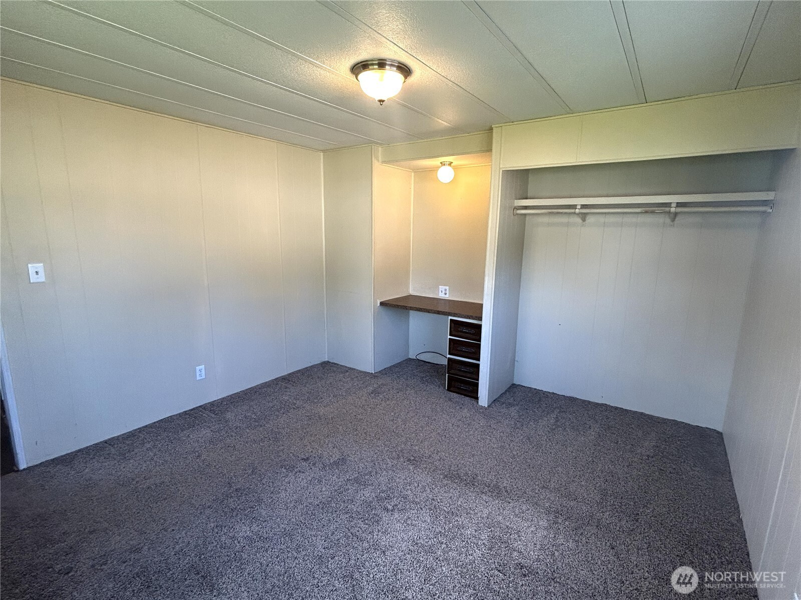 17930 Albany Street Southwest, Unit 51 Rochester, WA 98579 - Photo 9 of 18