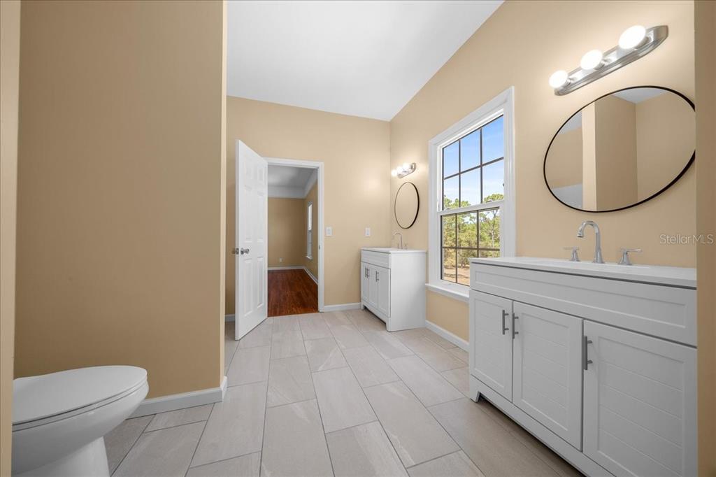 7808 Northeast 75th Street Gainesville, FL 32609 - Photo 45 of 78