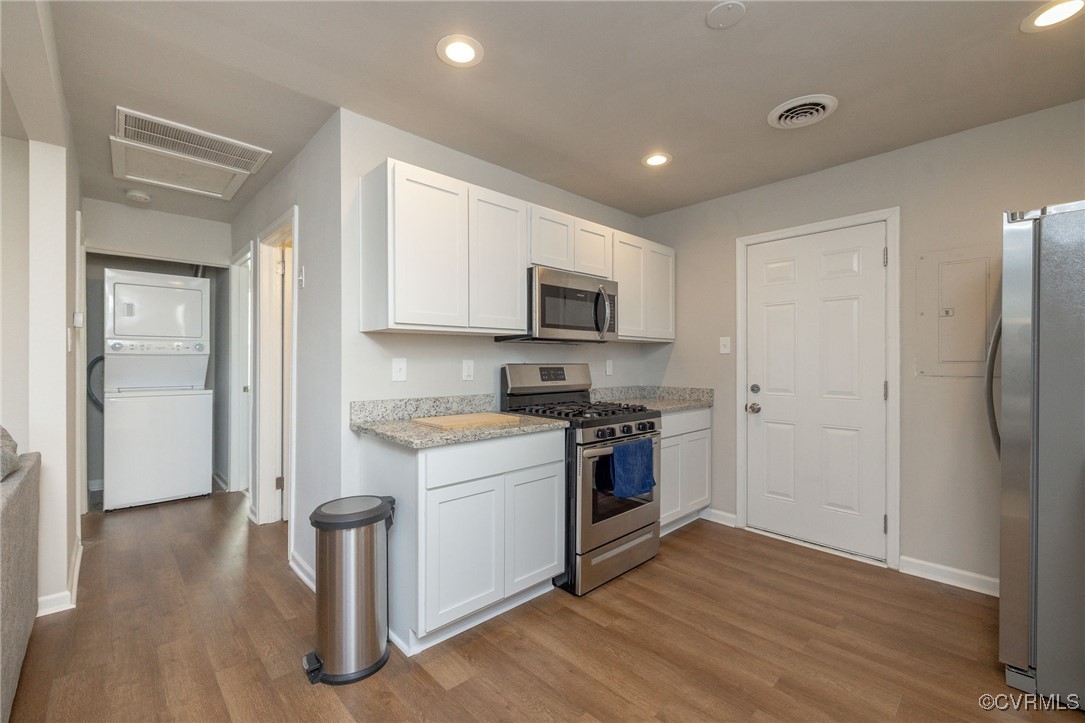 2709 Berry Road Richmond, VA 23234 - Photo 10 of 19 Gallery Image 10