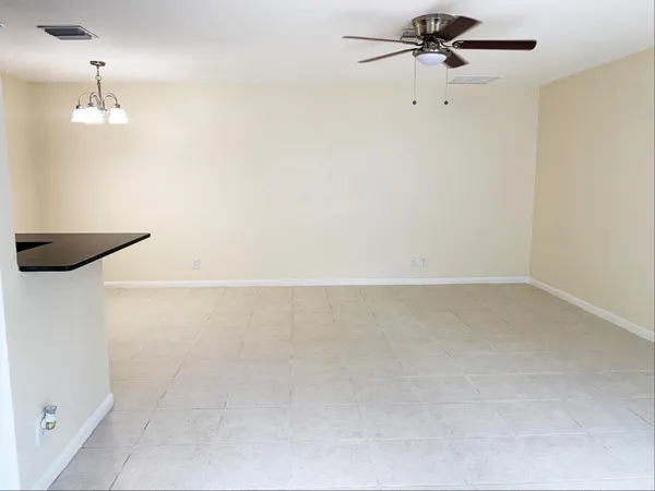 $1,850 | 13 Crossings Circle, Unit C, Boynton Beach, FL 33435