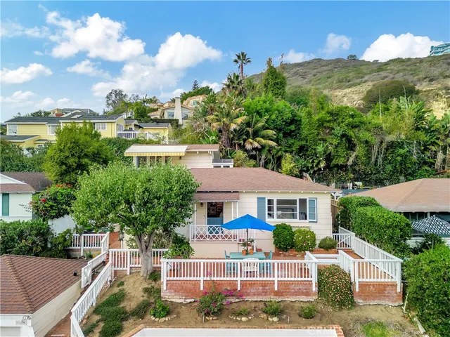 $2,245,000 | 924 Park Avenue, Laguna Beach, CA 92651