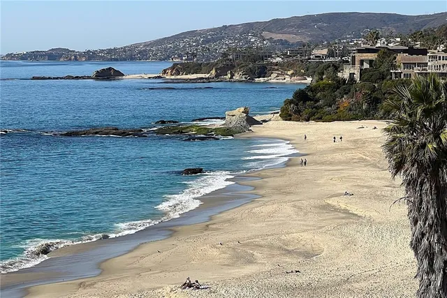 a view of outdoor space and city view