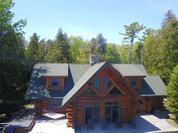$725,000 | 34014 South Sturgeon Bay Road, Drummond Island, MI 49726