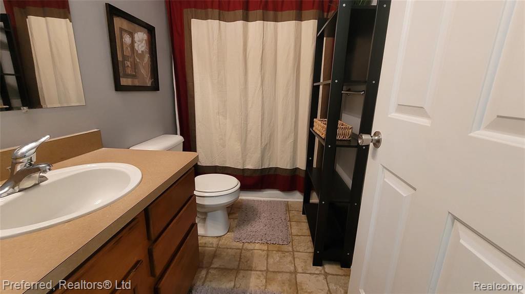 29056 Whitby Drive Romulus, MI 48174 - Photo 24 of 25