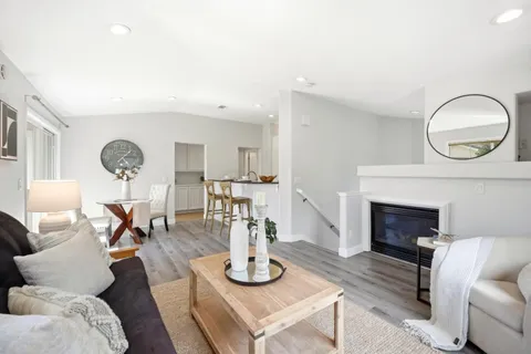 $695,000 | 327 Oleander Drive, San Jose, CA 95123